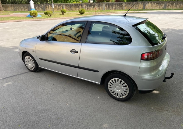 Seat Ibiza cena 4800 przebieg: 240000, rok produkcji 2003 z Morąg małe 529